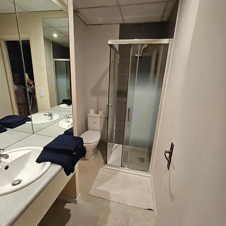 La Milady Aparthotel *